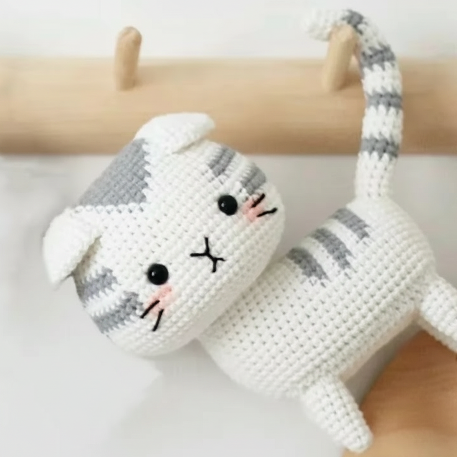 Porte-clés chat en crochet – Kit DIY fait main pour débutants